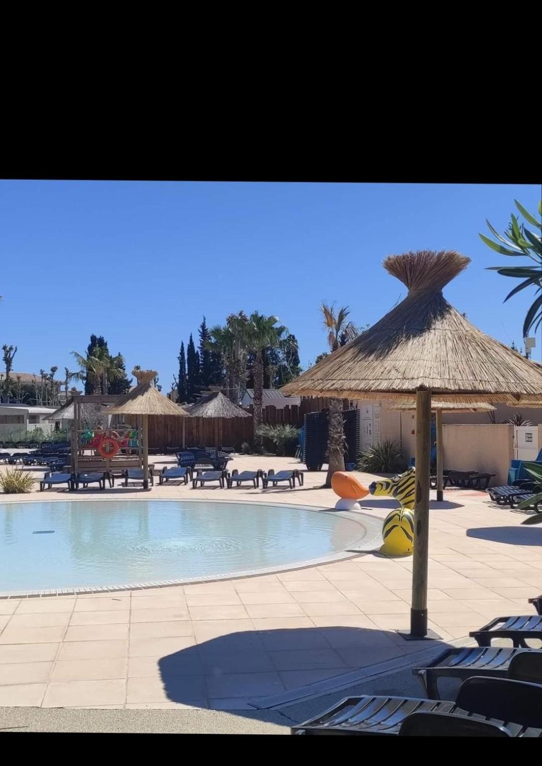 Camping La Jasse Sables Du Midi 4 Etoiles Hotel Valras-Plage Bagian luar foto